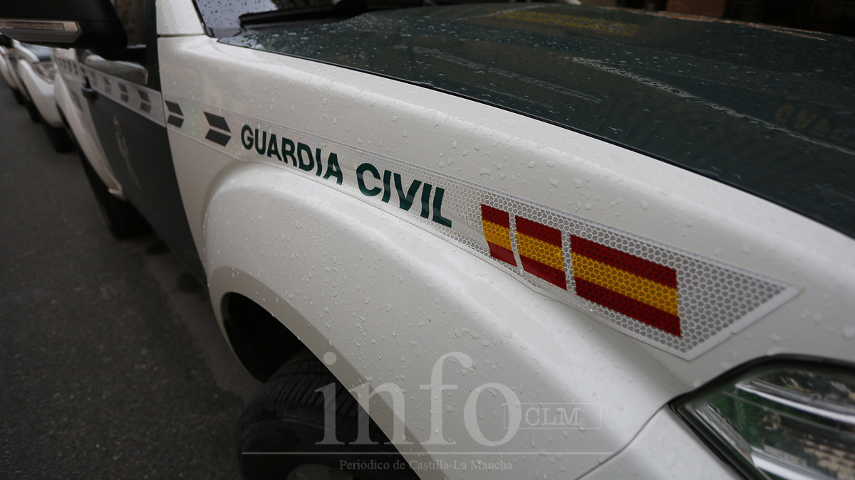 Imagen de archivo de un coche de la Guardia Civil en Castilla-La Mancha