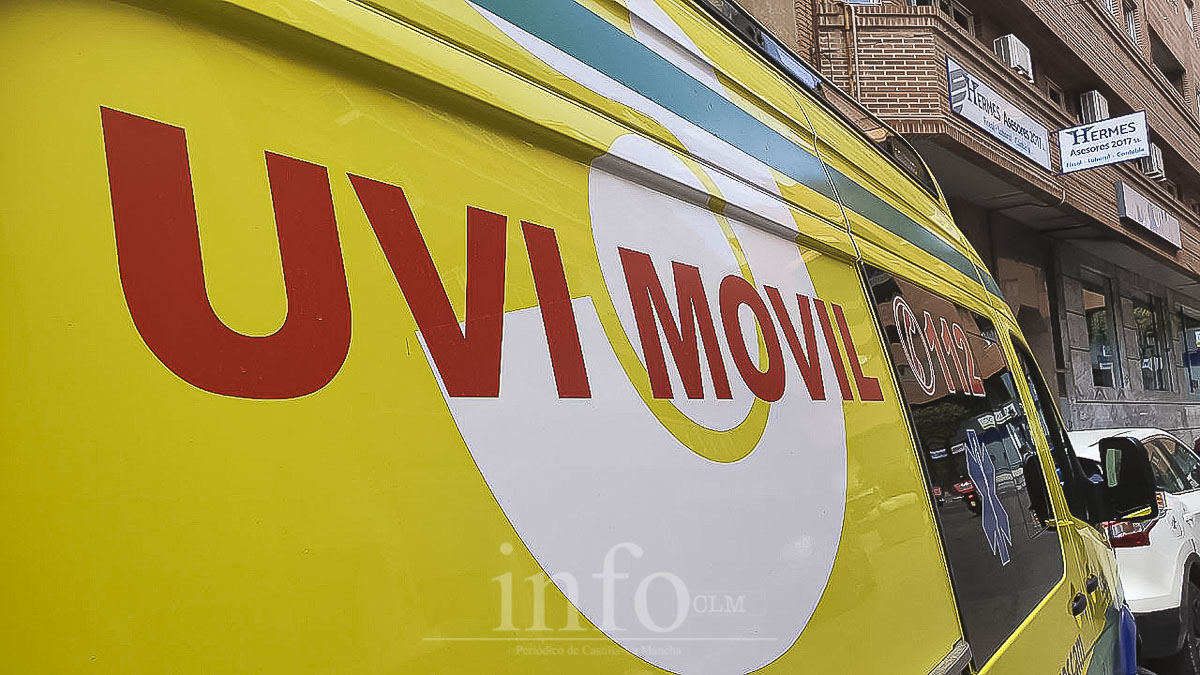 Ambulancia del SESCAM en Ciudad Real - Foto de