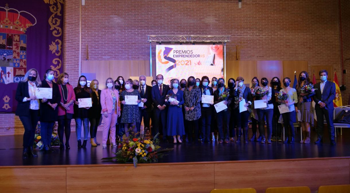 La Diputación de Guadalajara homenajea a 30 emprendedoras de la provincia