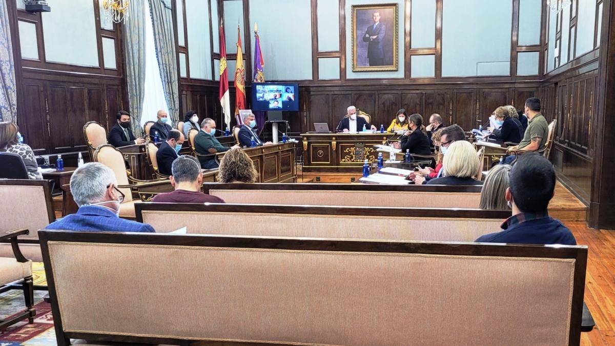 Pleno Diputación Guadalajara aprobación presupuesto