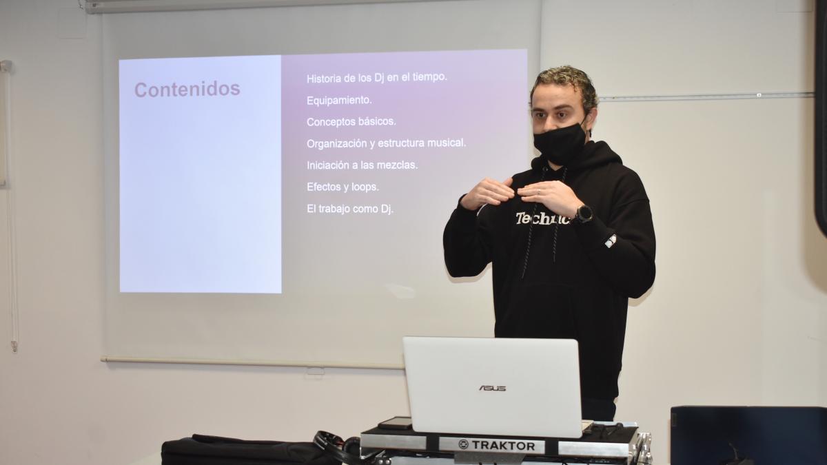 'Master Class' del DJ. Cristian Bernal / Ayuntamiento Ciudad Real