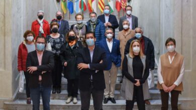 El presidente de la Diputación de Ciudad Real, José Manuel Caballero, ha entregado junto a la vicepresidenta quinta, Petra Sánchez, los premios del certamen 'Recuerdos Vivos' / Diputación Ciudad Real