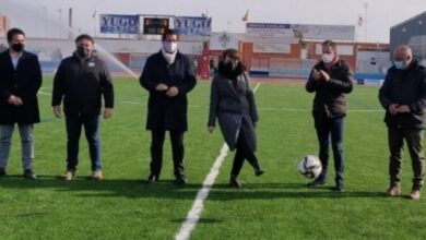 El Paquito Jiménez de Socuéllamos estrena césped gracias a la Diputación de Ciudad Real