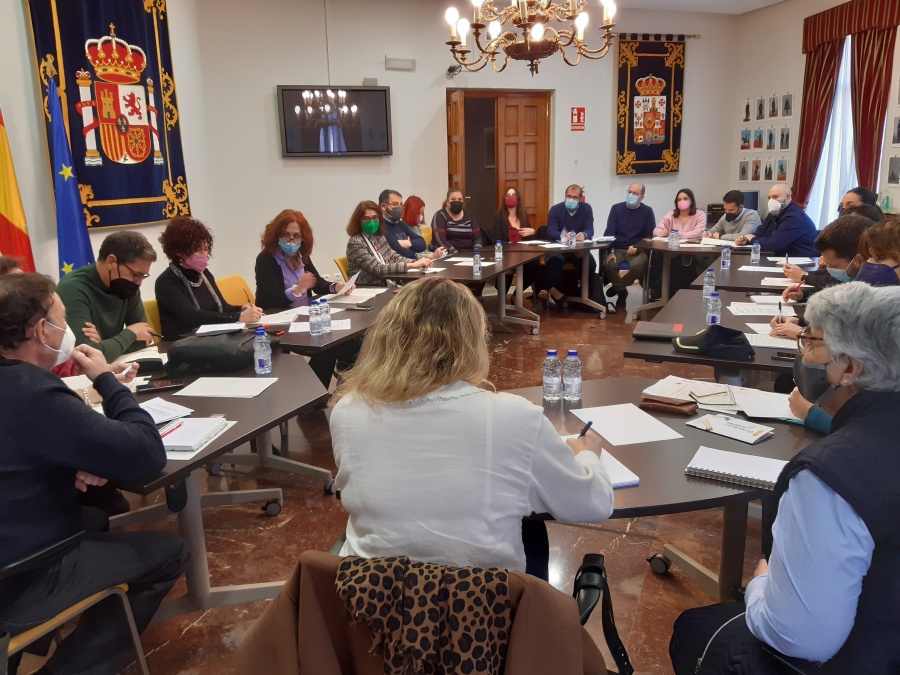 La subdelegada del Gobierno preside la reunión de coordinación para actuar contra la trata de mujeres con fines de explotación sexual