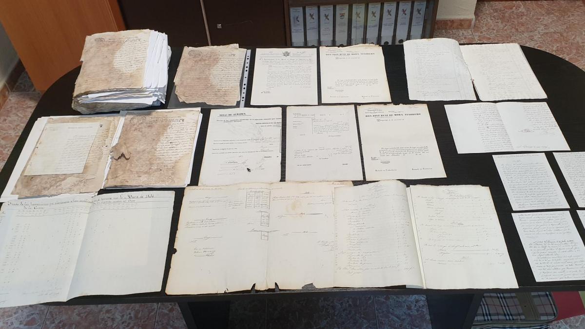 Esta operación denominada “Fúcares” tuvo su inicio en octubre del pasado año cuando los agentes de la Guardia Civil recibieron una denuncia en la que una persona habría sido víctima de una estafa de documentos antiguos heredados y relacionados con la mina de Almadén / Foto Guardia Civil