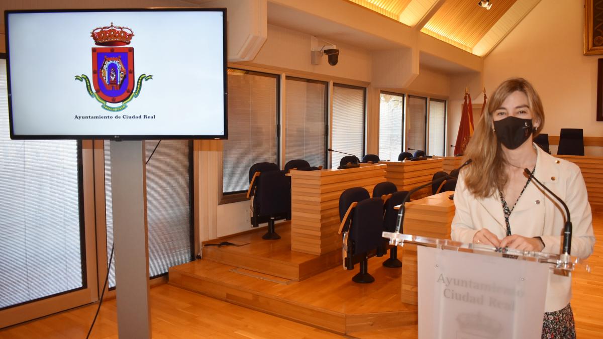 La portavoz del equipo de gobierno del Ayuntamiento de Ciudad Real, Mariana Boadella