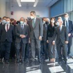 El presidente de Castilla-La Mancha, Emiliano García-Page, acompaña al rey de España, Felipe VI, en la inauguración de la Ciudad de la Justicia de Albacete / JCCM