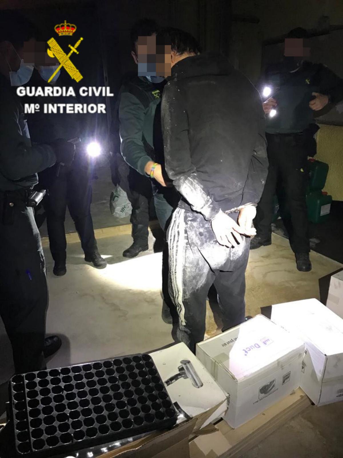 La Guardia Civil detuvo a una persona, de 36 años y nacionalidad china