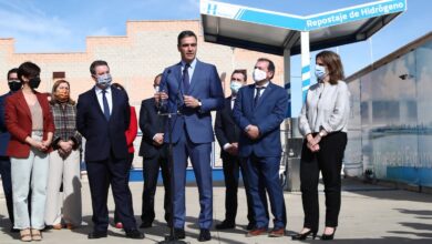 El presidente del Gobierno, Pedro Sánchez, ha visitado este miércoles el Centro Nacional del Hidrógeno (CNH2), en Puertollano, Ciudad Real / Imagen: Gobierno de España