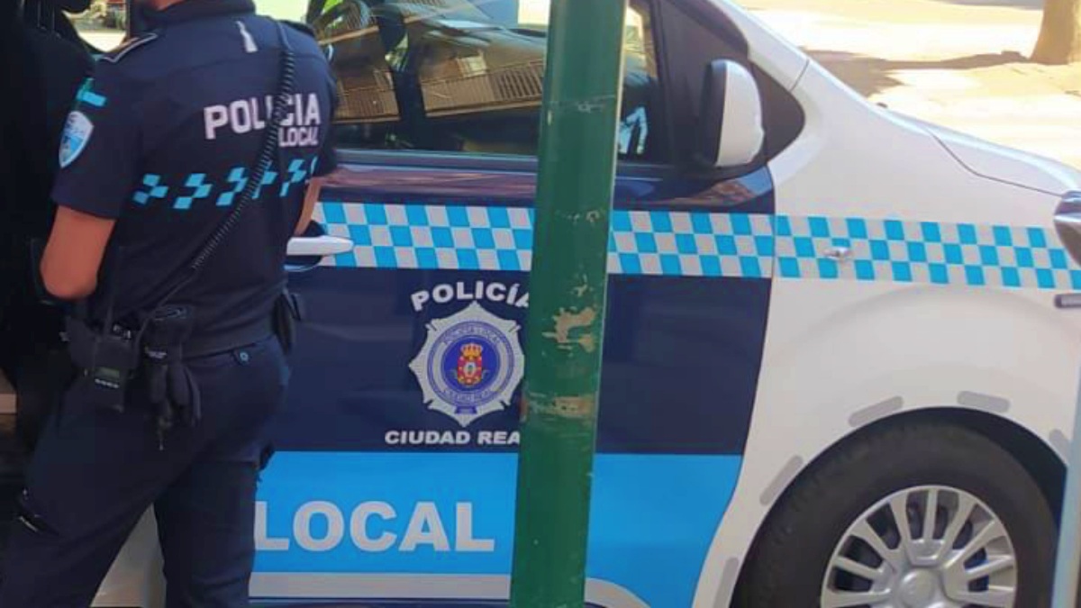 Foto del coche de la Policía Local de Ciudad RealFoto del coche de la Policía Local de Ciudad Real