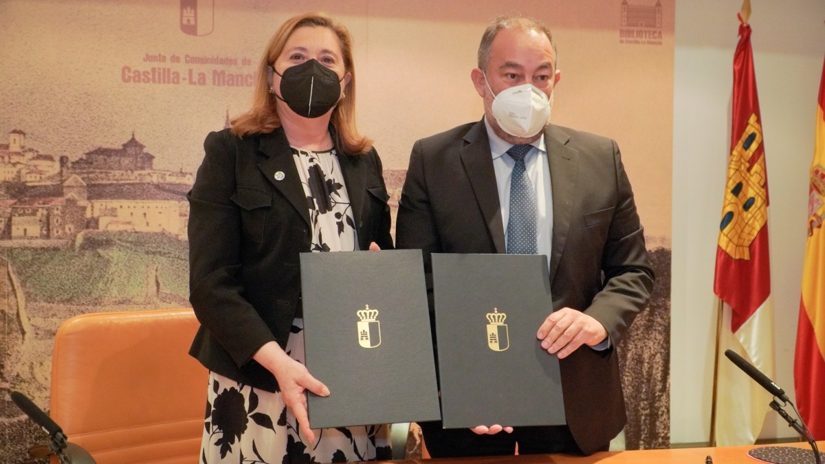 Convenio entre el Gobierno de Castilla-La Mancha y la UCLM