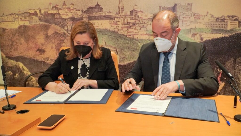 Convenio entre el Gobierno de Castilla-La Mancha y la UCLM