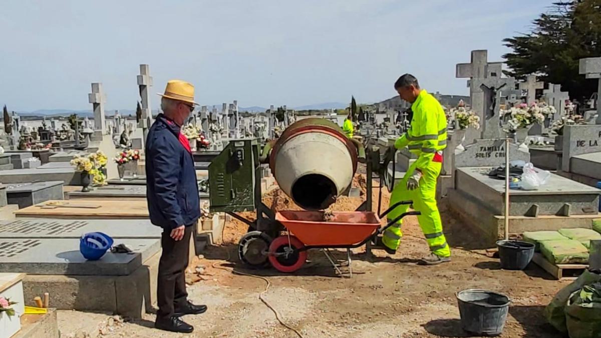 El Ayuntamiento de Ciudad Real continúa con las obras de mejora y acondicionamiento de los patios del Cementerio Municipal / Ayto. Ciudad Real