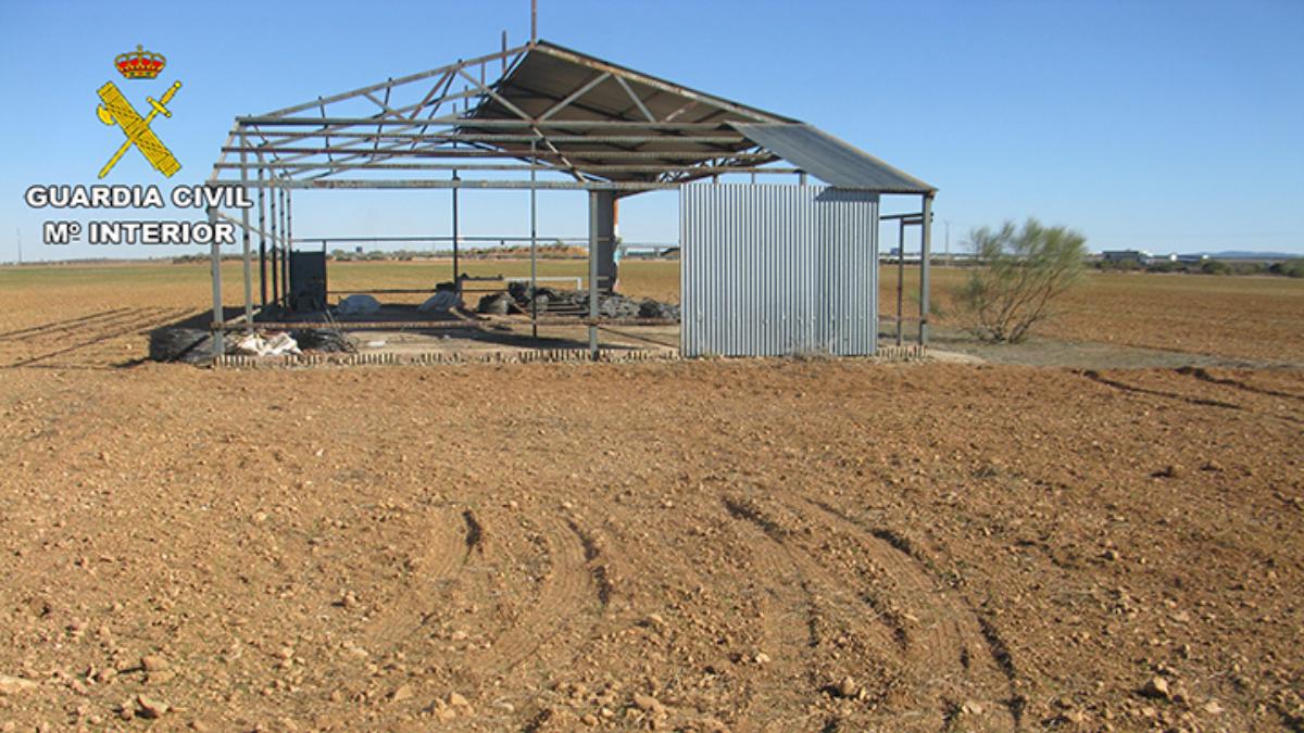 La Guardia Civil detiene a cinco miembros de un clan familiar por robos y hurtos en explotaciones agrícolas / Guardia Civil