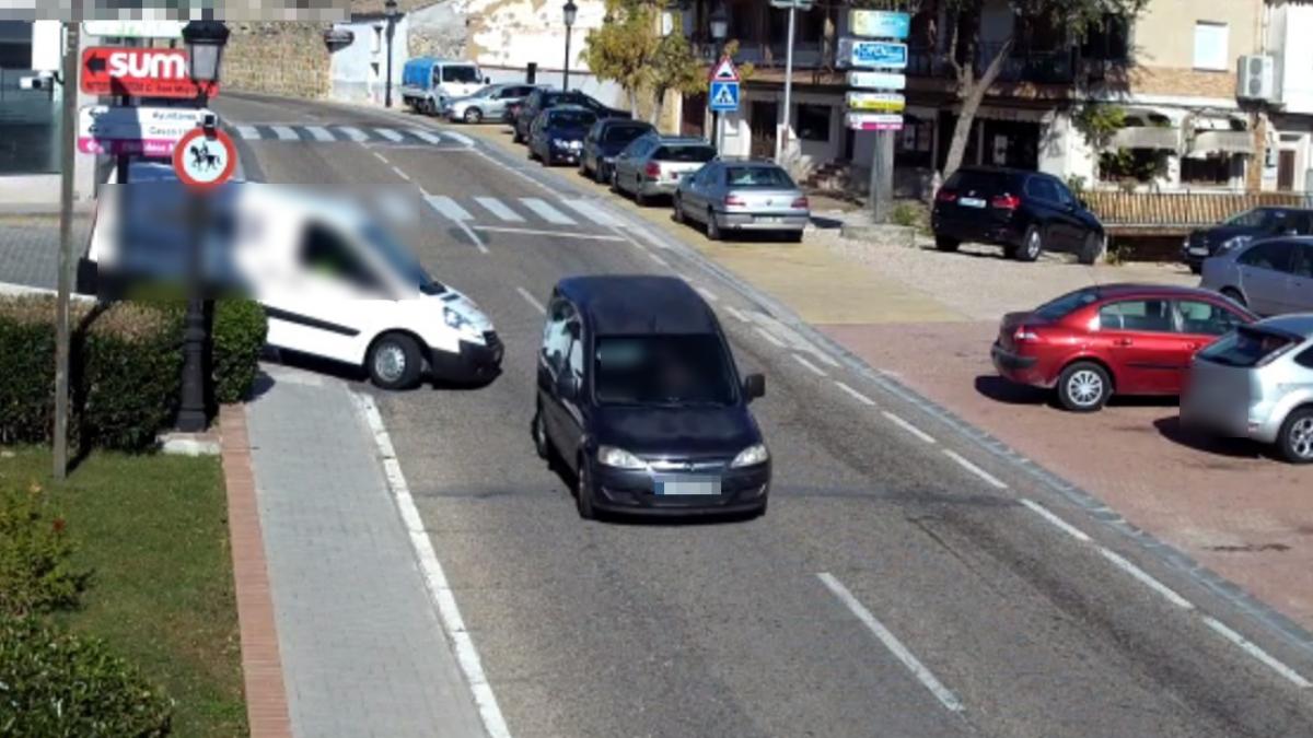 La Guardia Civil detiene a tres personas por cometer al menos 15 delitos contra el patrimonio en las provincias de Toledo y Madrid / Foto: Guardia Civil