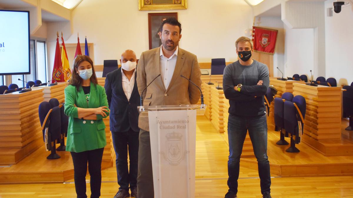 Ciudad Real se suma al deporte inclusivo a través de la esgrima / Ayto. Ciudad Real