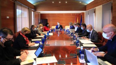 La Mesa del Parlamento Autonómico, presidido por Pablo Bellido / Cortes CLM