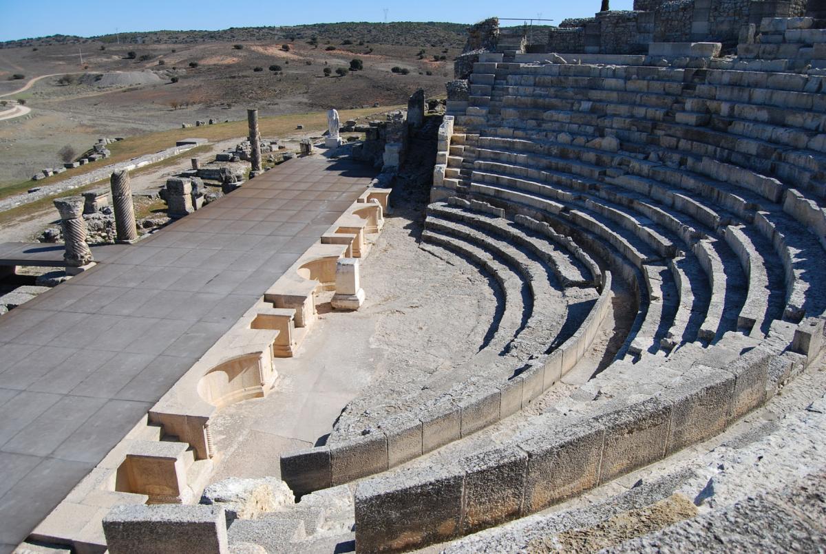 Teatro desde el oeste. Imagen R. Cebrián