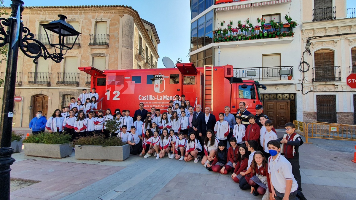 Los colegios de Herencia, ‘Carrasco alcalde’ y ‘Nuestra Señora de las Mercedes’, reciben la visita del Servicio de Emergencias 1-1-2 / JCCM