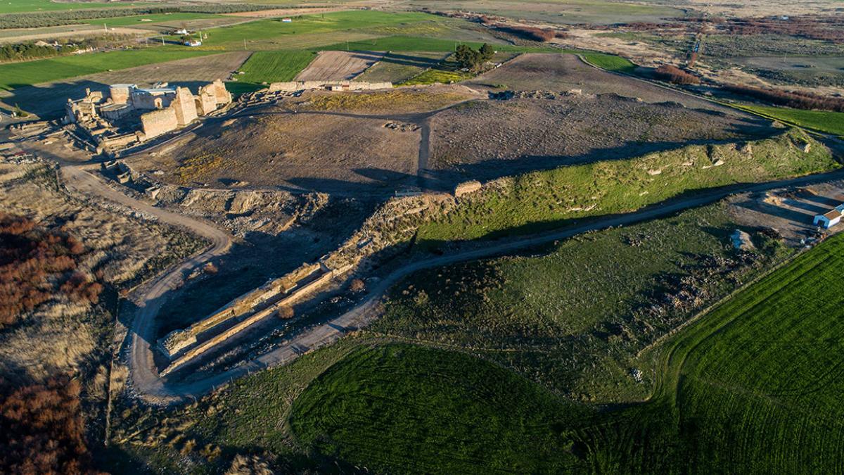 Vista aérea del yacimiento de Calatrava la Vieja/ Foto: Cultura de Castilla-La Mancha