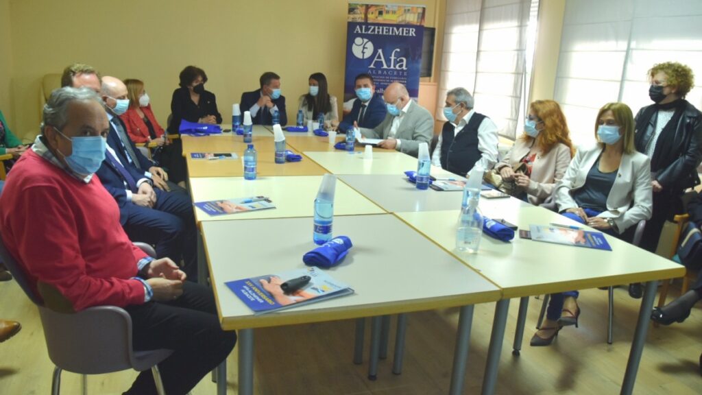 Visita y reunión en las instalaciones de AFA en Albacete / Diputación de Albacete
