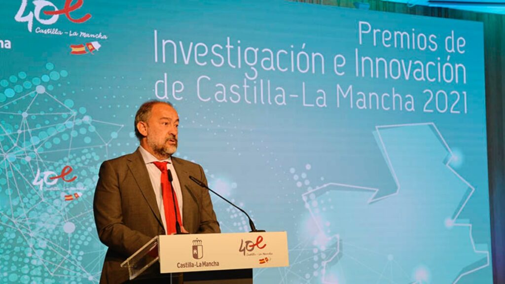 El Gobierno regional reconoce la labor investigadora de la Universidad de Castilla-La Mancha / UCLM