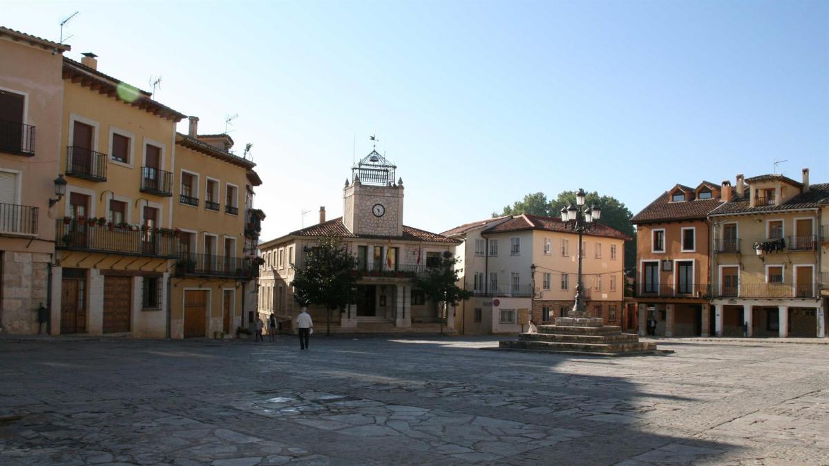 Plaza del Coso de Brihuega - AYUNTAMIENTO DE BRIHUEGA