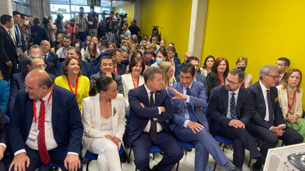José Manuel Caballero ha anunciado esta mañana, en la inauguración de la Feria Nacional del Vino, que FENAVIN tendrá instalaciones permanentes y una infraestructura total del siglo XXI / Diputación Ciudad Real