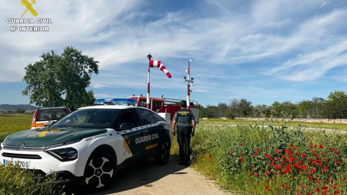 Rescatado un parapentista herido en el Risco Amarillo de la Sierra de Malagón / Guardia Civil