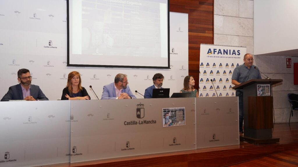 AFANIAS y Fundación Eurocaja Rural entregan el título de evaluador de ‘accesibilidad universal y cognitiva’ a 12 personas con discapacidad / Eurocaja Rural