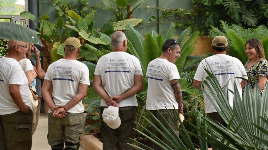 Un total de 7 trabajadores del programa 'Garantía + 52 años' trabajan en el Jardín Botánico de Albacete / Ayto. Albacete