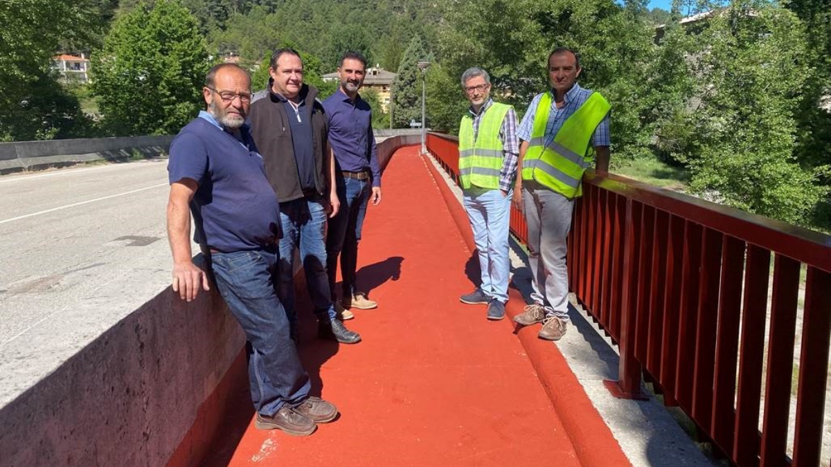 El Gobierno regional acondiciona la pasarela peatonal de los puentes sobre los ríos Cuervo y Guadiela en la provincia de Cuenca / JCCM