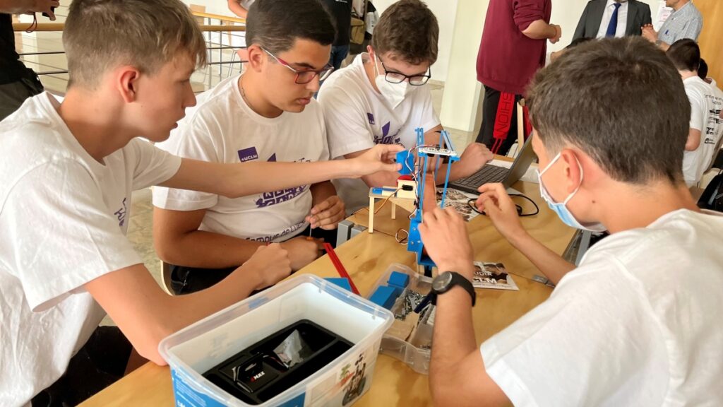 Competición robótica / UCLM