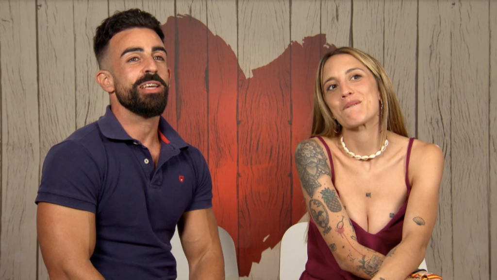 El vino de Valdepeñas no conquista a su cita de ‘First Dates’ / Imagen: 'First Dates’