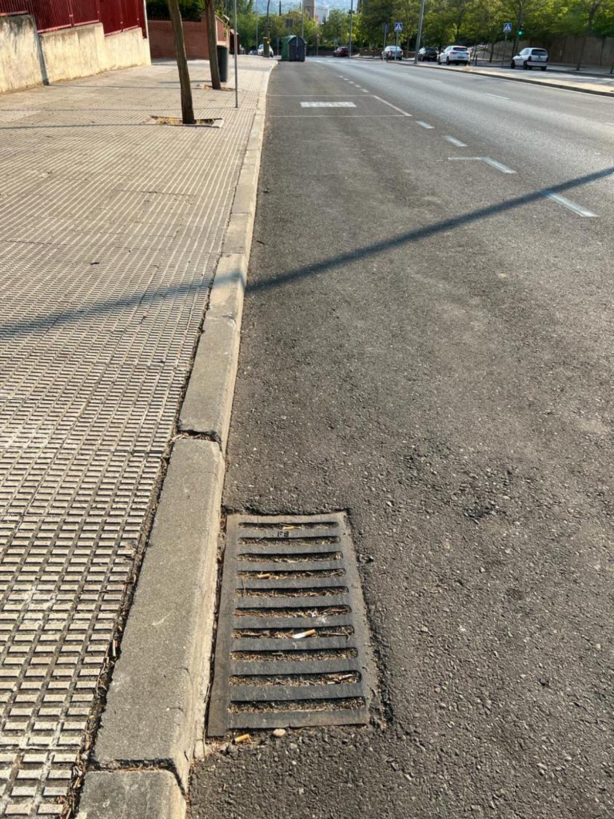 Solicitan al Gobierno de Tolón un mantenimiento adecuado de los imbornales de Toledo / Foto: PP Toledo