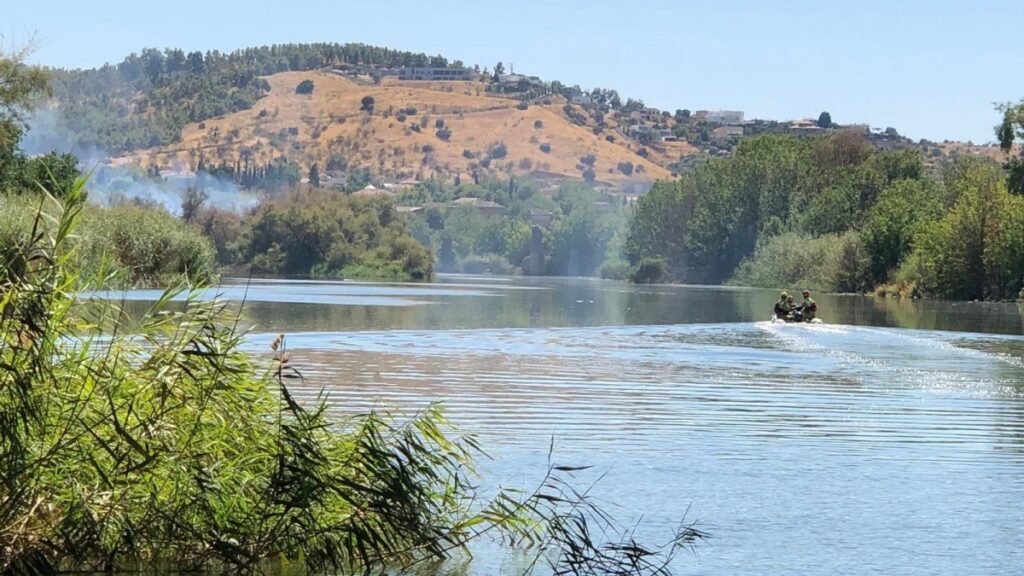 Incendio en la la isla del Tajo cercana a La Peraleda en Toledo / AYUNTAMIENTO DE TOLEDO