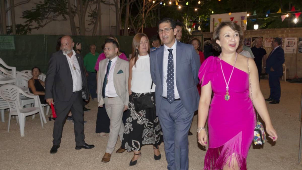 El presidente de la Diputación acompañó anoche al pueblo de Socuéllamos en la inauguración de sus Ferias y Fiestas / Foto: Diputación de Ciudad Real