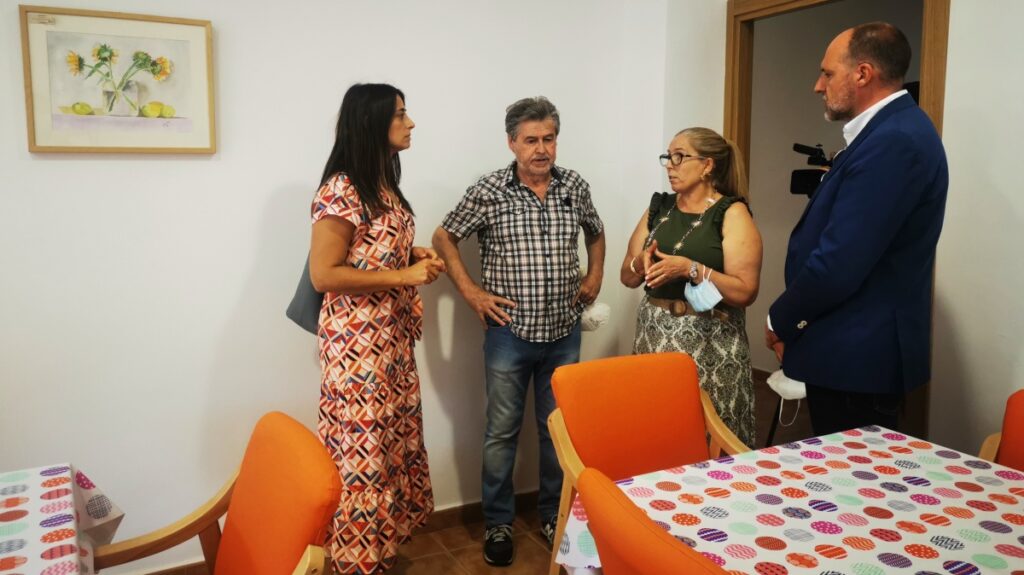 Castilla-La Mancha impulsa el modelo regional de Viviendas de Mayores con el apoyo a la construcción de dos nuevos recursos en la Puebla de Montalbán / JCCM