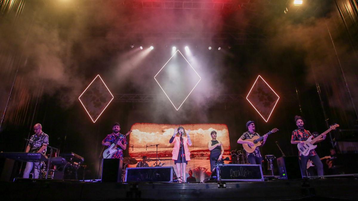 La cantante Rozalén actuaba en Toledo dentro de su programa de feria / Foto: Ayto. Toledo