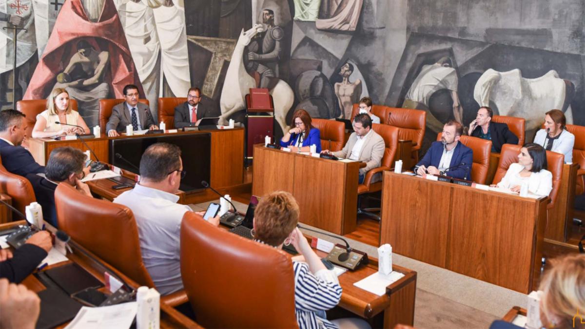 Aprobada en Pleno la creación de una Comisión Especial de Seguimiento de la duodécima edición de la Feria Nacional del Vino / Foto: Diputación Ciudad Real 