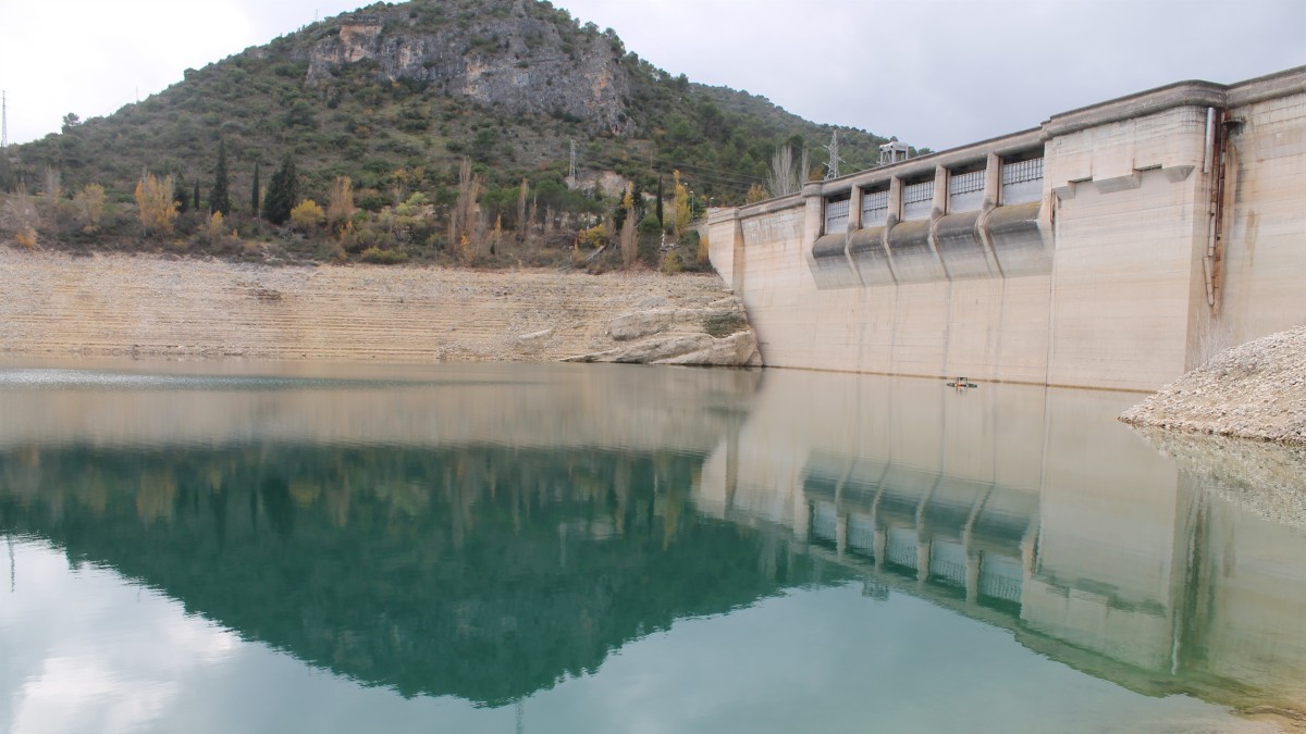 EMBALSE ENTREPEÑAS, AGUA EUROPA PRESS (Foto de ARCHIVO) 17/12/2012