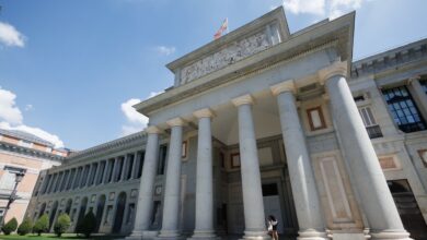 a 8 de septiembre, en Madrid (España). El Museo Nacional del Prado fue inaugurado en 1819 y a lo largo de su historia centenaria, ha cumplido con la alta misión de conservar, exponer y enriquecer el conjunto de las colecciones y obras de arte que, estrechamente vinculadas a la historia de España, constituyen una de las más elevadas manifestaciones de expresión artística de reconocido valor universal. El edificio que hoy sirve de sede a la pinacoteca, una de las más importantes del mundo, fue diseñado por el arquitecto Juan de Villanueva en 1785, como Gabinete de Ciencias Naturales, por orden del rey de España Carlos III. El prado, Bien de Interés Cultural, es singularmente rico en cuadros de maestros españoles y de varias escuelas pictóricas del resto de Europa entre los siglos XV y XVIII, y españoles del XIX. 08 SEPTIEMBRE 2023;MUSEO;ARTE;CULTURA;ARQUITECTURA;PINACOTECA;EL PRADO;MUSEO DEL PRADO;MUSEO NACIONAL DEL PRADO;PASEO DEL PRADO;PINTURA;TRIÁNGULO DEL ARTE; Eduardo Parra / Europa Press (Foto de ARCHIVO) 08/9/2023