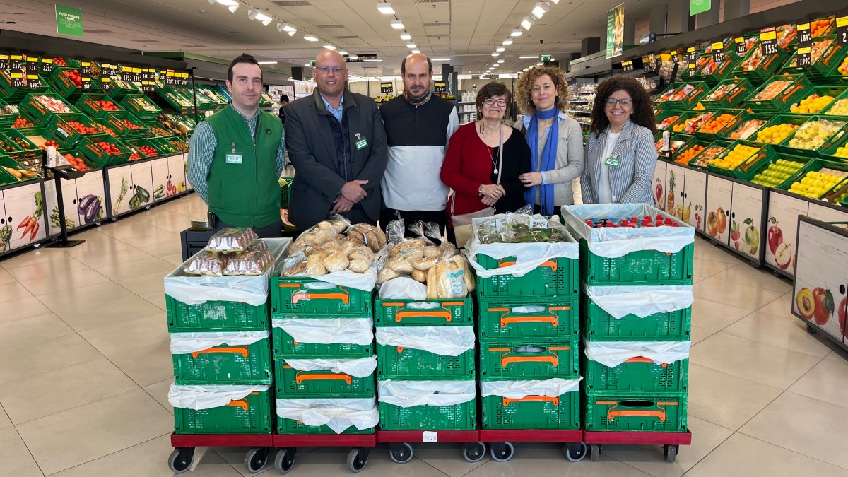 Colaboración entre Mercadona y la Asociación Comarcal Pro-Capacidad de La Solana. MERCADONA 18/3/2024