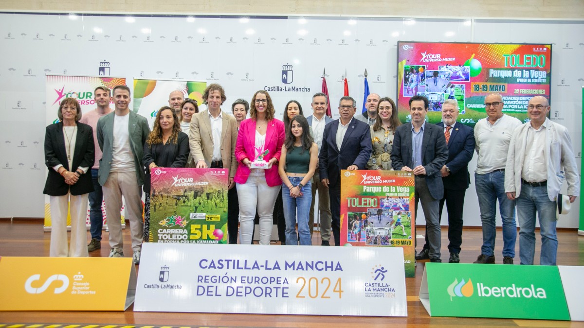 Toledo, 19 de abril de 2024.- La consejera de Igualdad, Sara Simón, ha participado en la presentación del ‘Tour Universo Mujer’ que la ciudad de Toledo acogerá el próximo mes de mayo, dentro de las actividades de ‘Castilla-La Mancha Región Europea del Deporte 2024’, (Fotos: A. Pérez Herrera // JCCM)