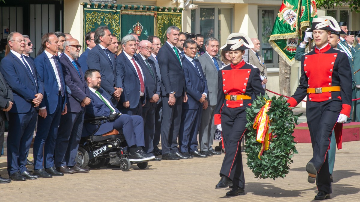 Toledo, 13 de mayo de 2024.- El director general de Protección Ciudadana, Emilio Puig, ha asistido al acto conmemorativo del 180º Aniversario de la Fundación de la Guardia Civil, un acto que se ha celebrado en el Acuartelamiento ubicado en la avenida Barber, 42. (Fotos: A. Pérez Herrera // JCCM)