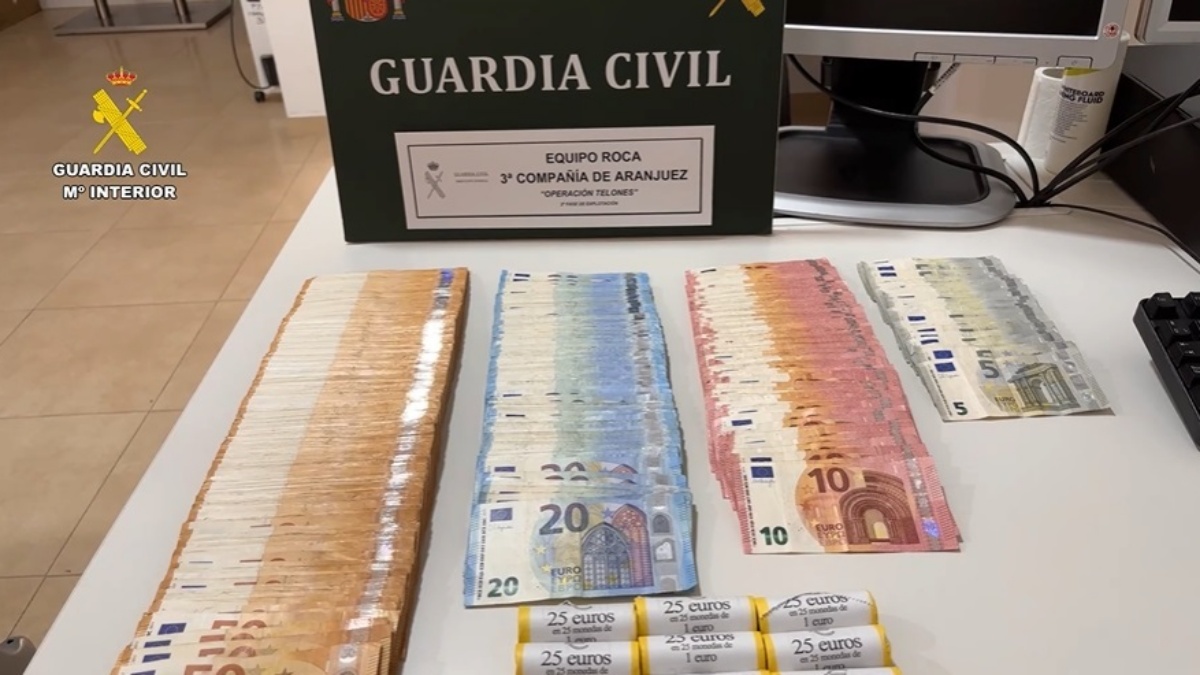 Ocho detenidos y 5 investigados por robar aceitunas del campo madrileño y venderlas fuera GUARDIA CIVIL 05/6/2024