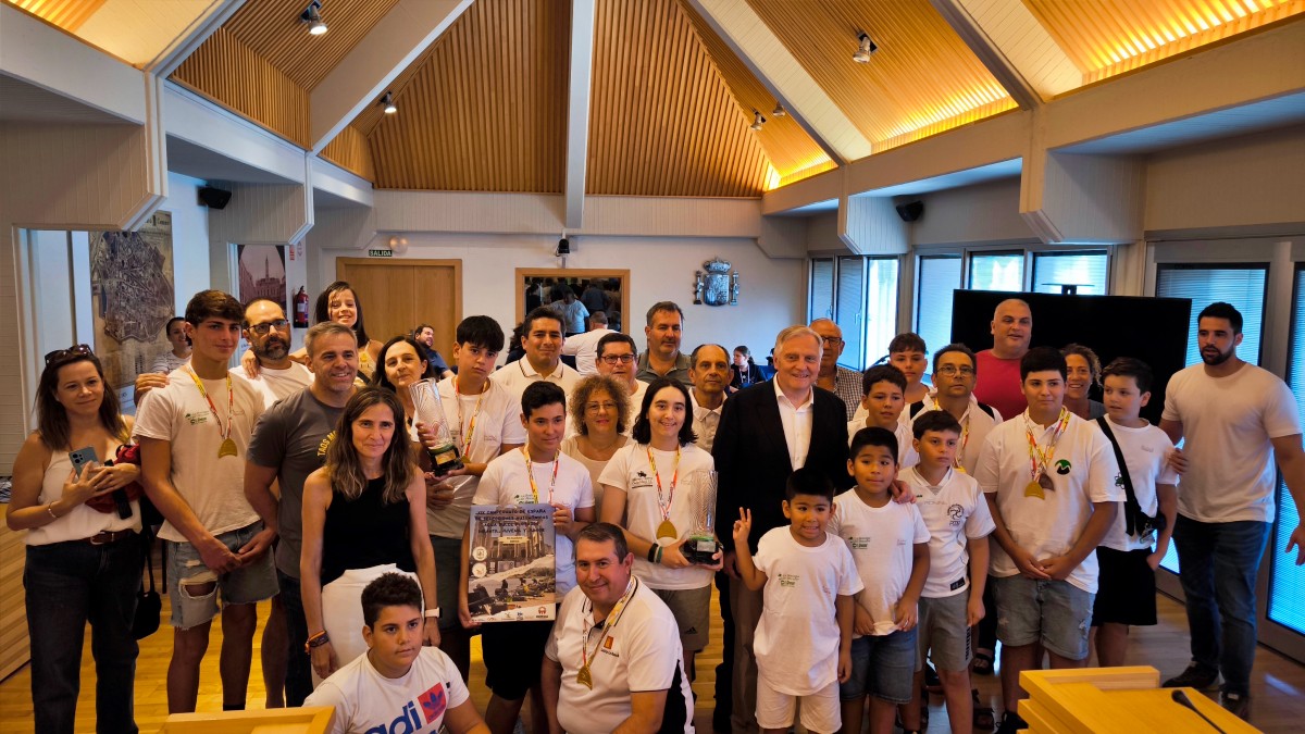 El Ayuntamiento de Ciudad Real recibe a los campeones nacionales de la Escuela de Pesca AYTO CIUDAD REAL 25/7/2024