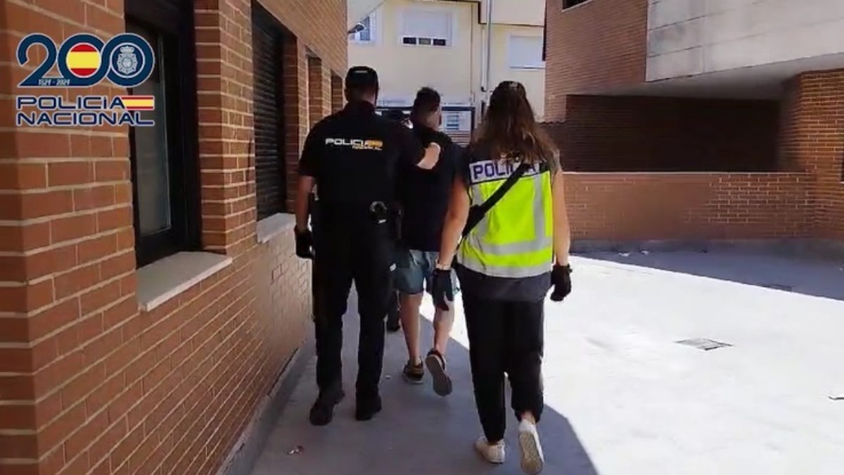 Detenido un hombre que atracaba con cuchillos a mujeres en salones de juego de Alcalá, Torrejón y Guadalajara POLICÍA NACIONAL 02/8/2024