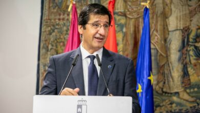 Toledo, 24 de septiembre 2024.- El vicepresidente segundo del Gobierno de Castilla- La Mancha, José Manuel Caballero, ha firmado un convenio de colaboración entre la Fundación Impulsa y La Caixa con el director territorial de CaixaBank en Castilla-La Mancha y Extremadura, Juan Luis Vidal Álvarez-Ossorio. (Fotos: A. Pérez Herrera // JCCM)