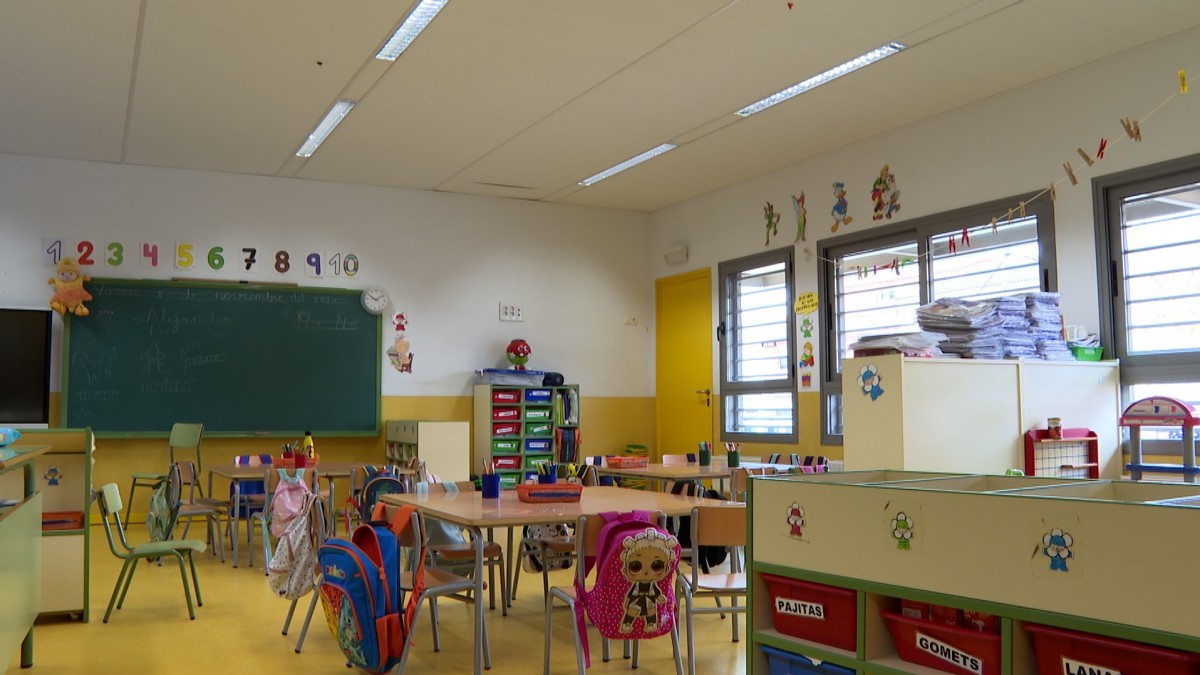 Aula del colegio 'Hermenegildo Moreno' de Villanueva de la Jara. EUROPA PRESS 08/11/2024